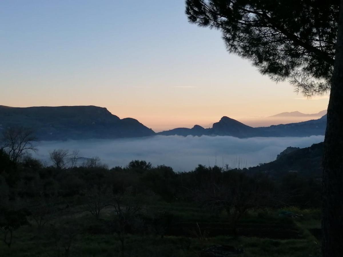 L'Opuntia Sul Lago Caccamo Eksteriør billede