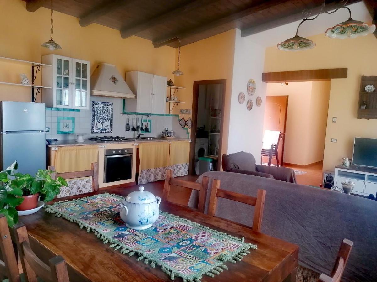 L'Opuntia Sul Lago Caccamo Eksteriør billede