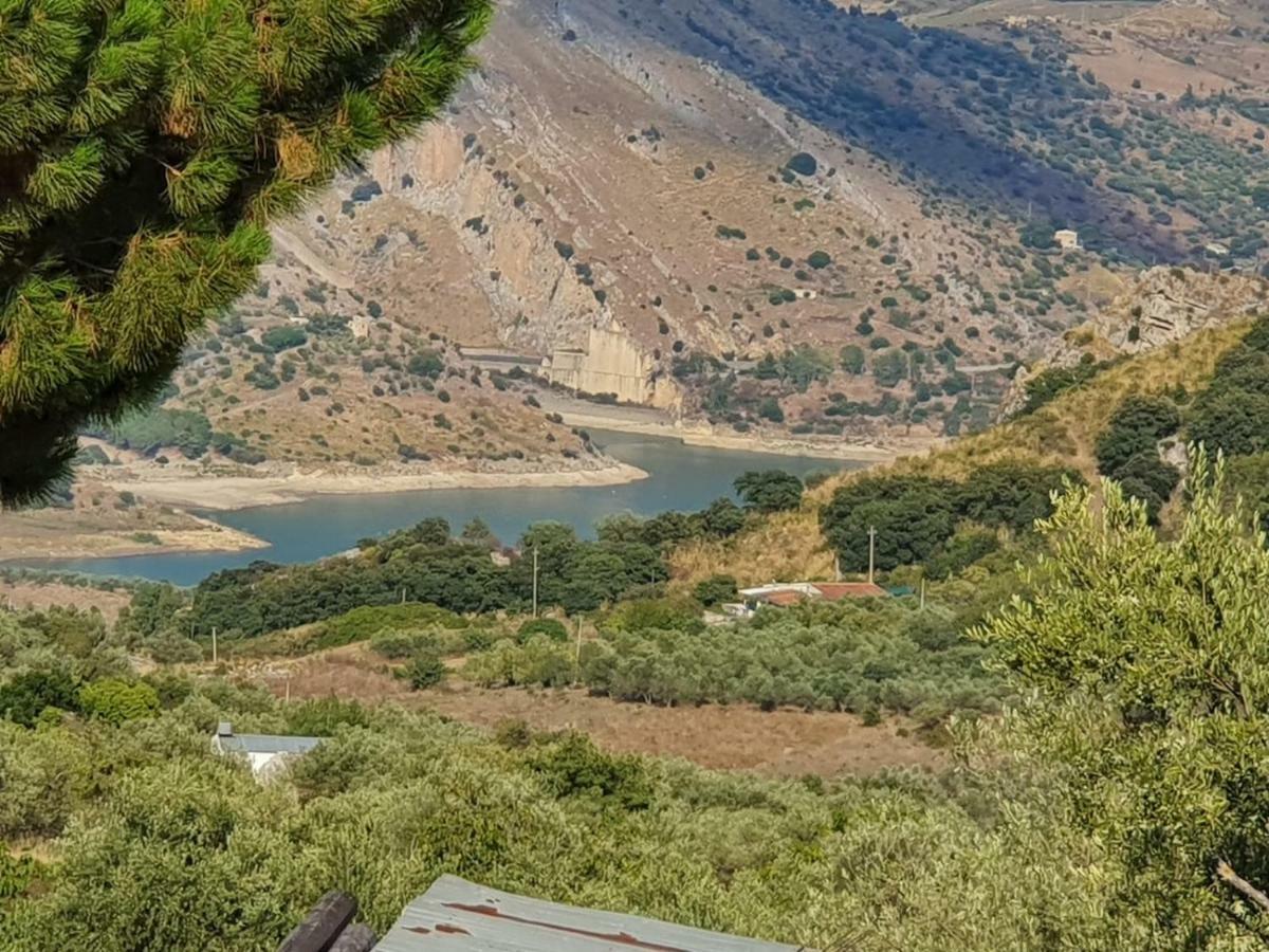 L'Opuntia Sul Lago Caccamo Eksteriør billede